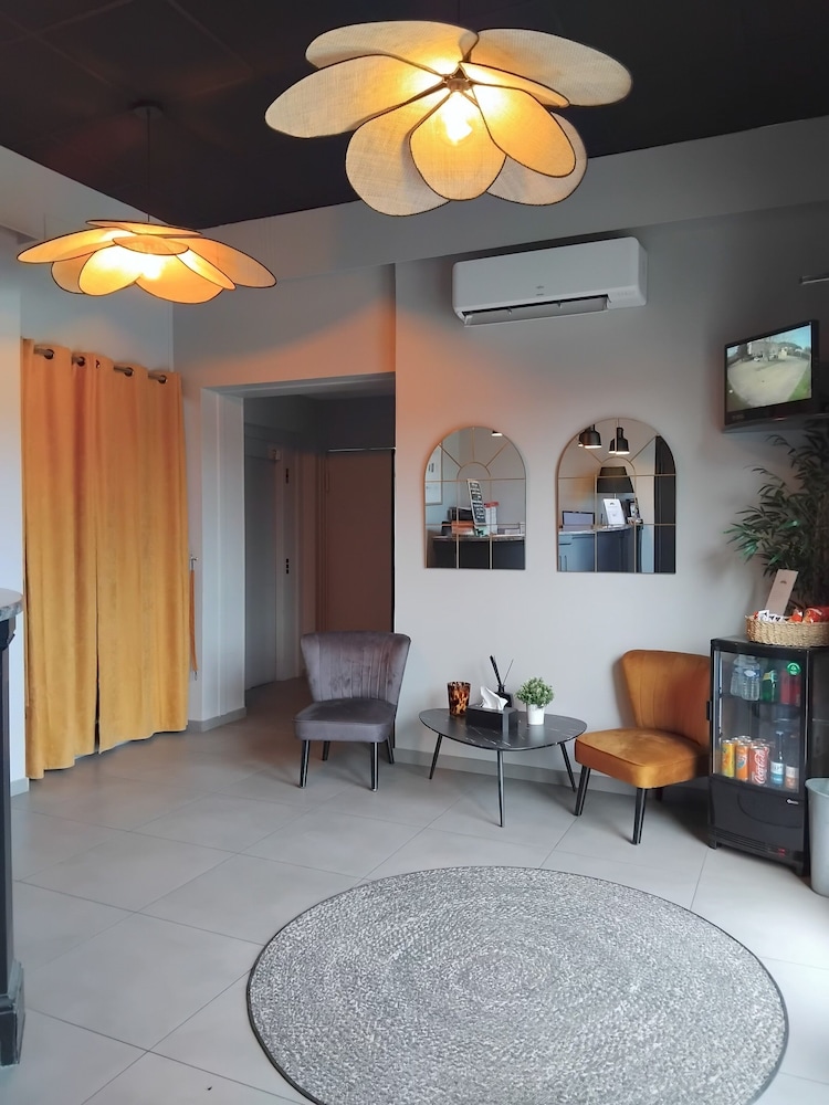 HOTEL LE SAINT VINCENT 25/50