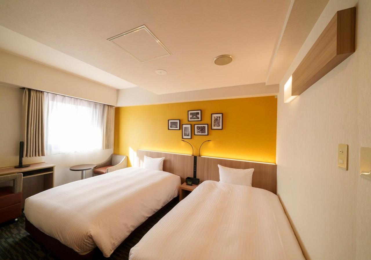 Semi Room, Superior, Twin Beds, 1 Double and 1 Semi Double Bed