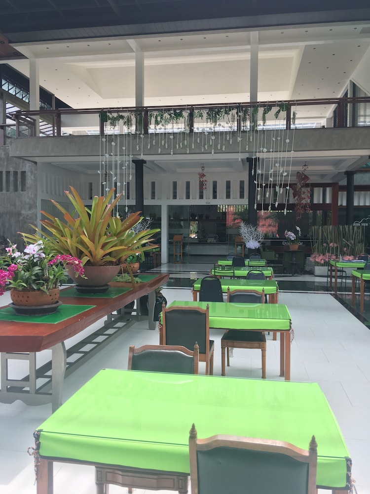 Green View Village Resort 33/50