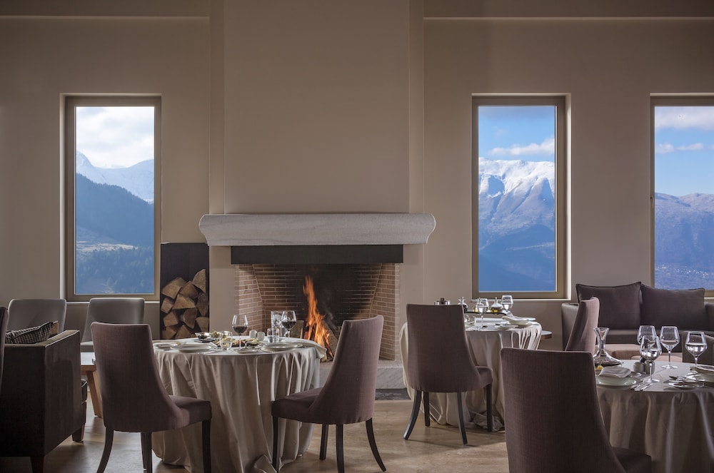 Grand Forest Metsovo 67/73