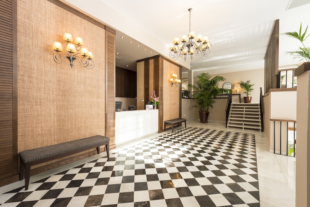 ROCK HOTEL 5/50