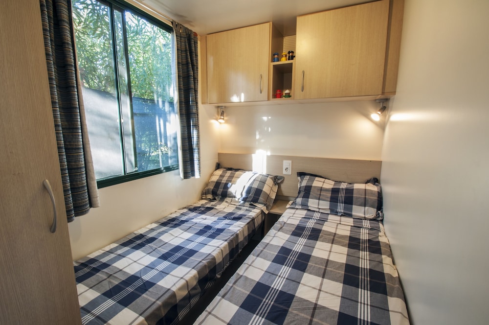 Camping Weekend Glamping Boutique 15/50