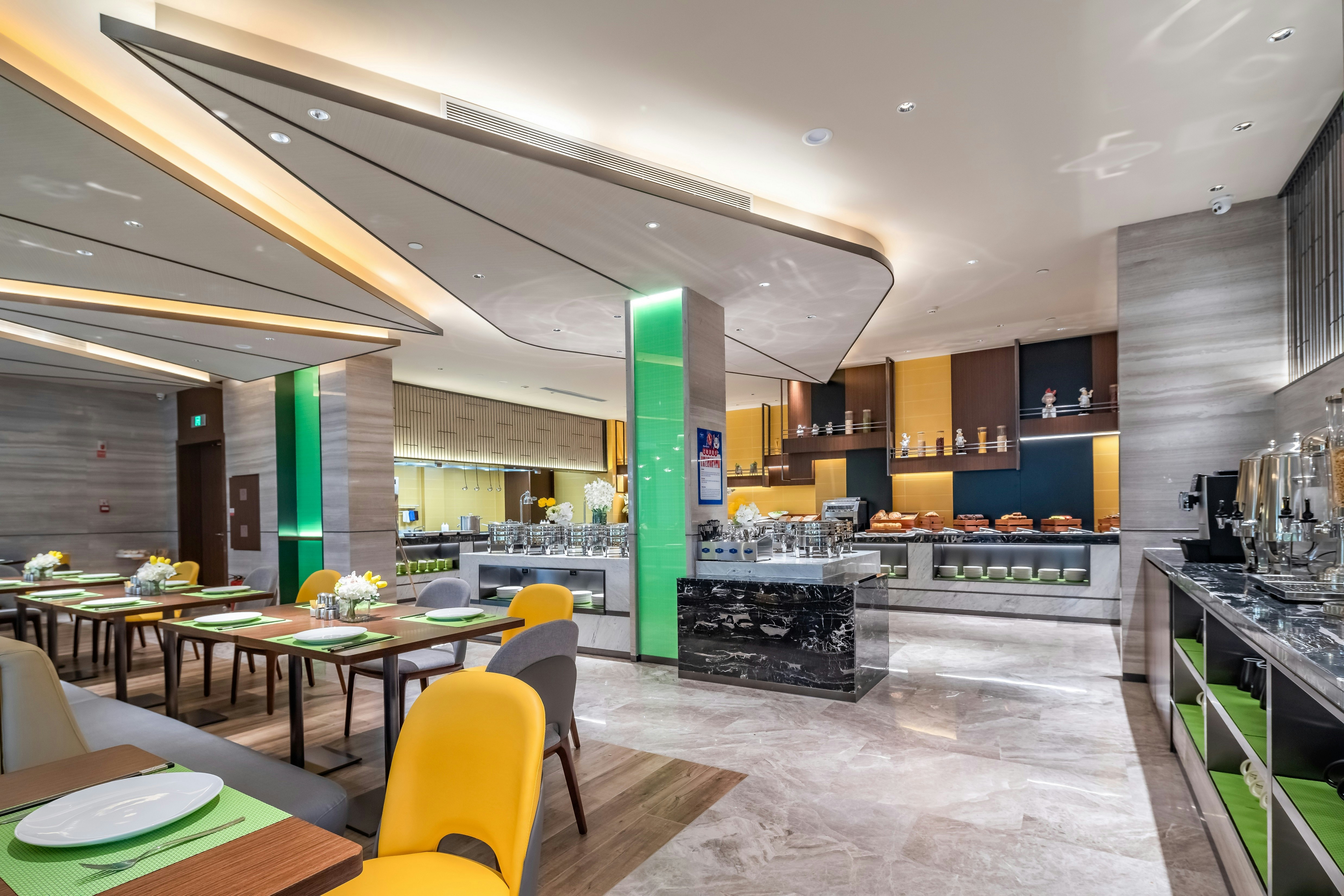 Hampton by Hilton Qinhuangdao Jinmeng Bay 18/21