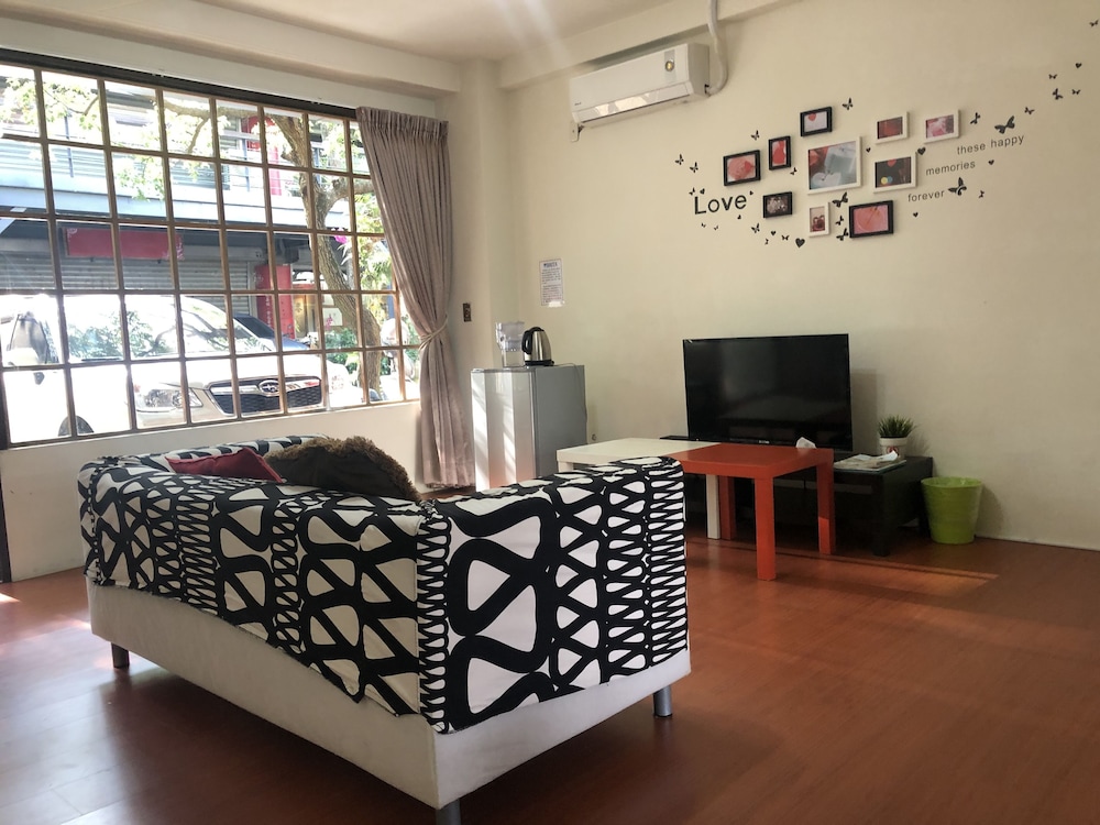 Sanyi Happiness B&B 34/70