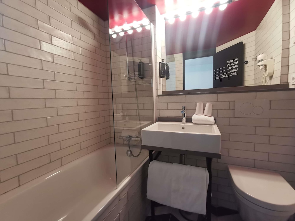 Ibis Styles Paris Saint Denis Plaine 54/57