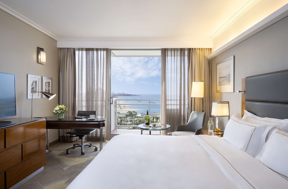 VISTA ROOM, KING BED, SEA VIEW