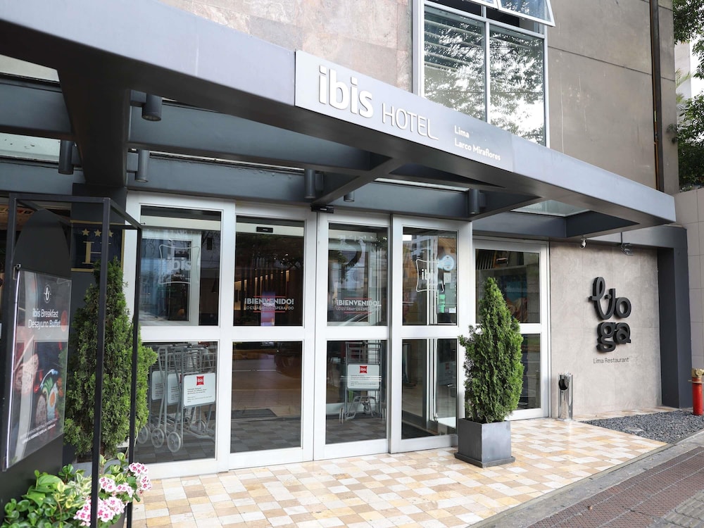 Ibis Larco Miraflores 3/49