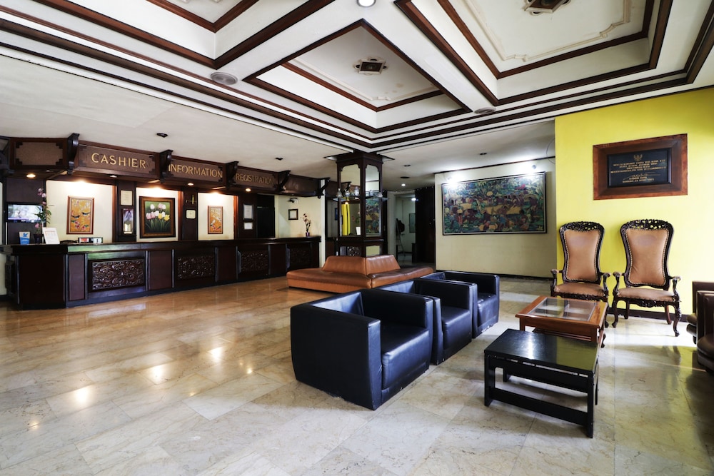 Hotel Istana Bandung 19/27
