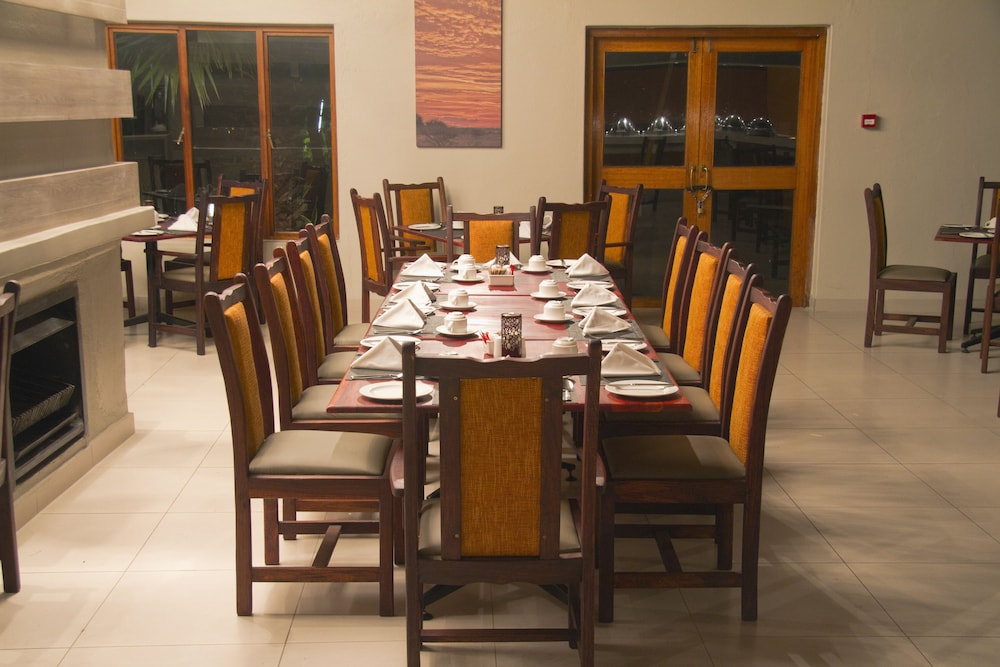 restaurant-cafeteria