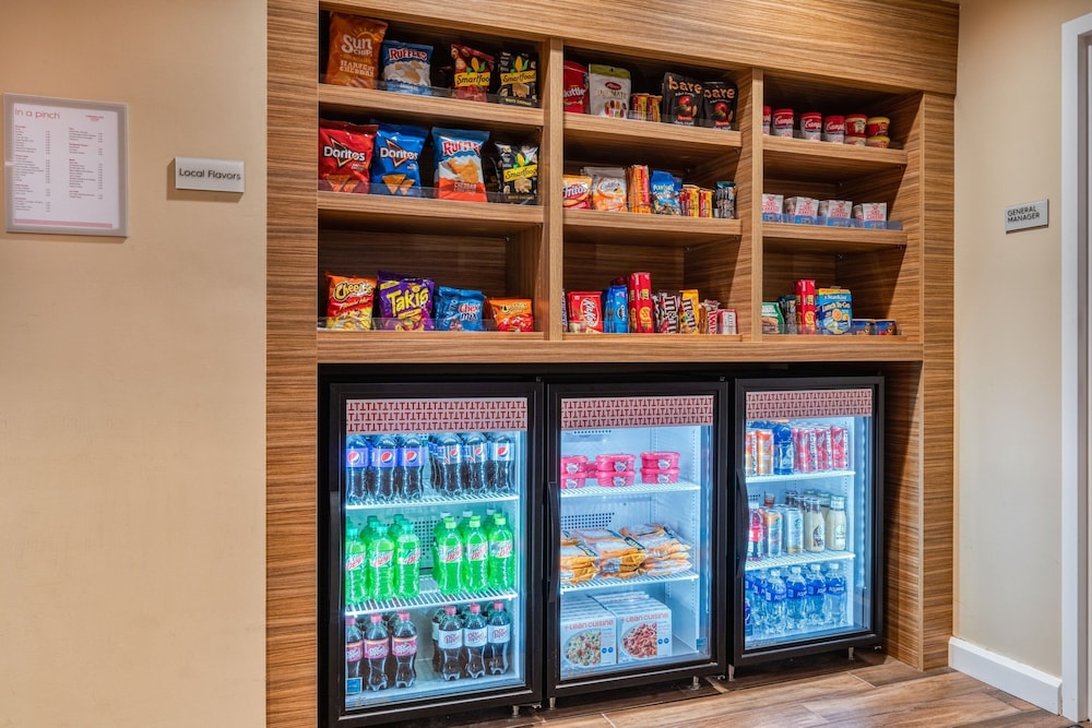 TownePlace Suites by Marriott Indianapolis Airport 22/63