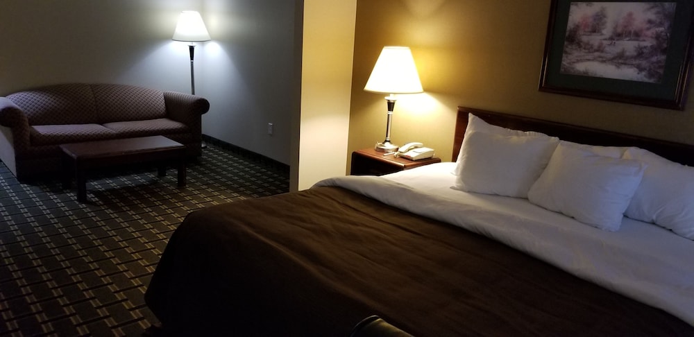 Fairbridge Inn & Suites Batavia - Darien Amusement Park 24/33