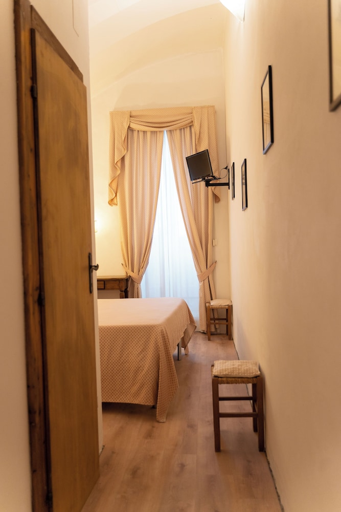 Hotel Belvedere 8/50