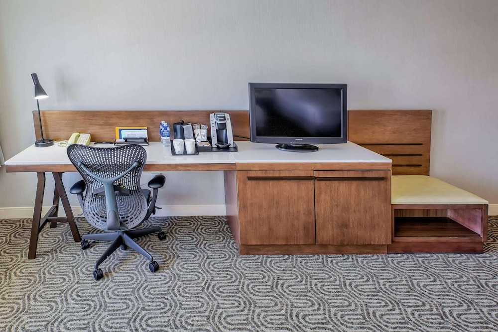 Hilton Garden Inn Kent Island Marina 43/51