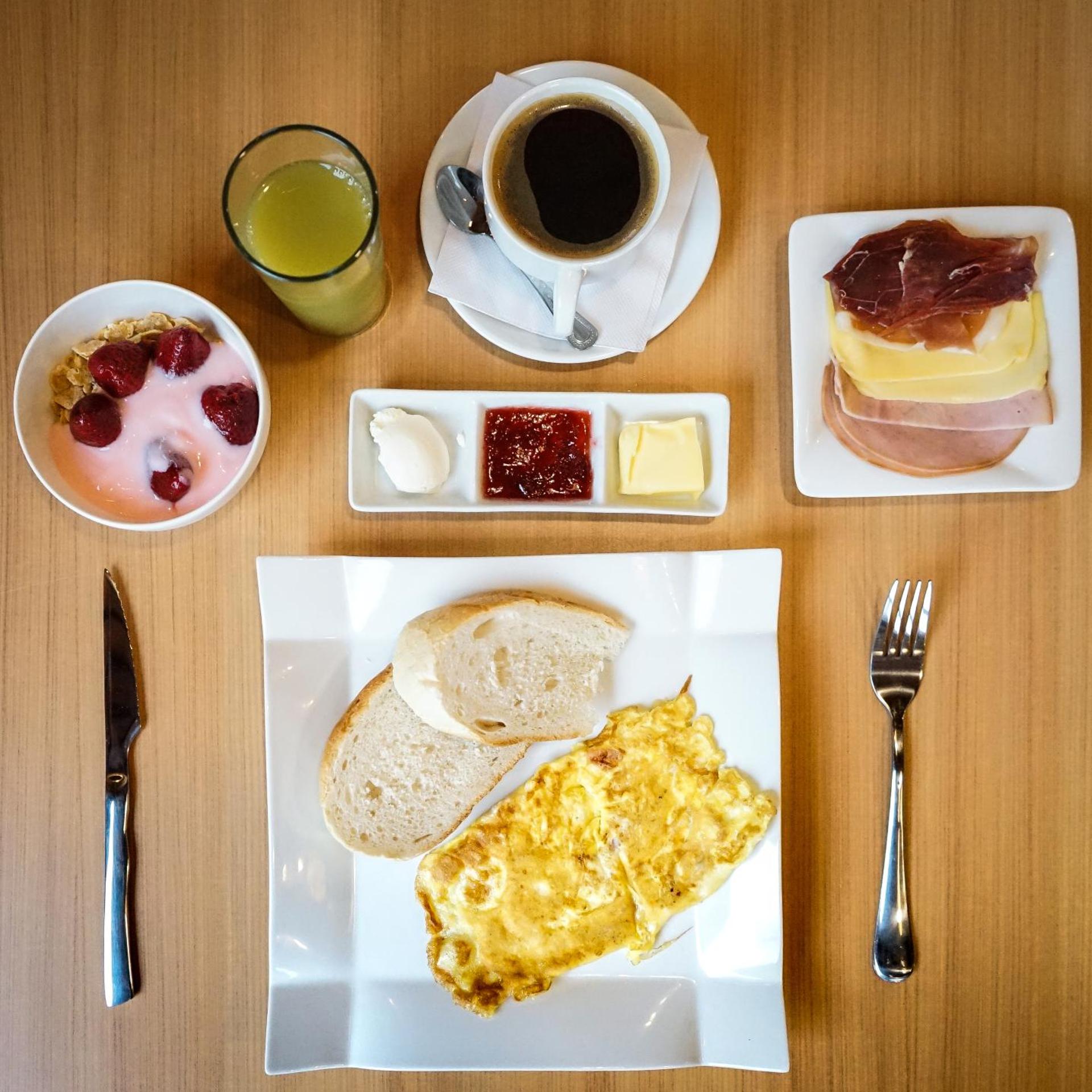 Hotel Boutique Restaurant Kran Kreen 27/50