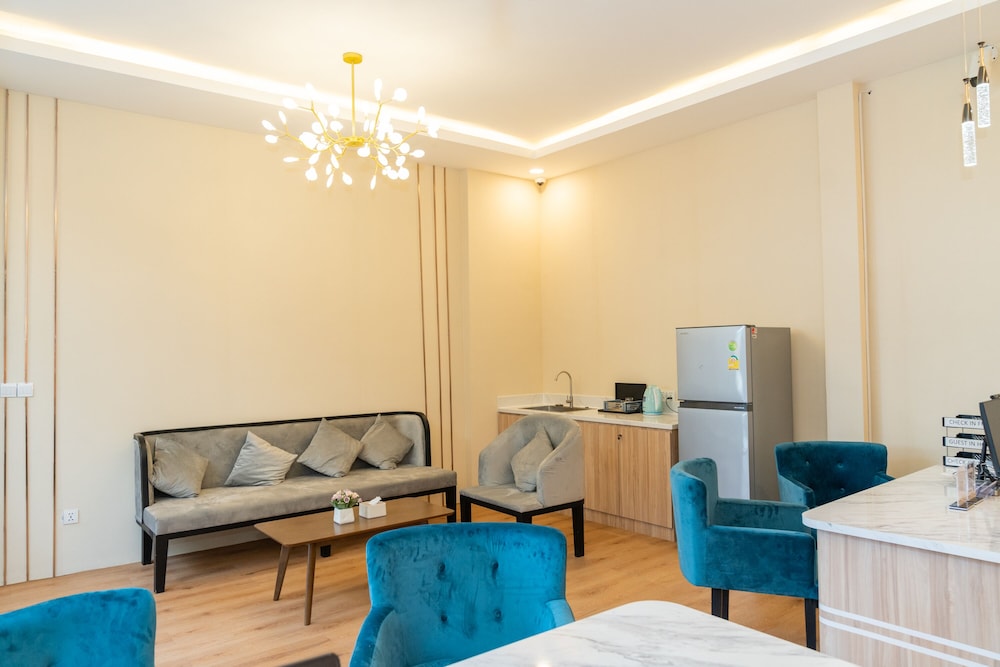 85 Soho Hotel & Serviced Apartment 33/50
