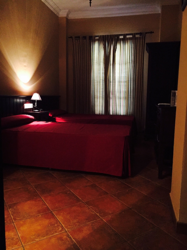 Hostal Pechi 2/46