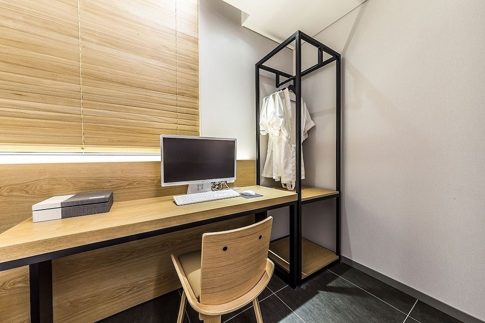 Suwon Saint Hotel 40/50