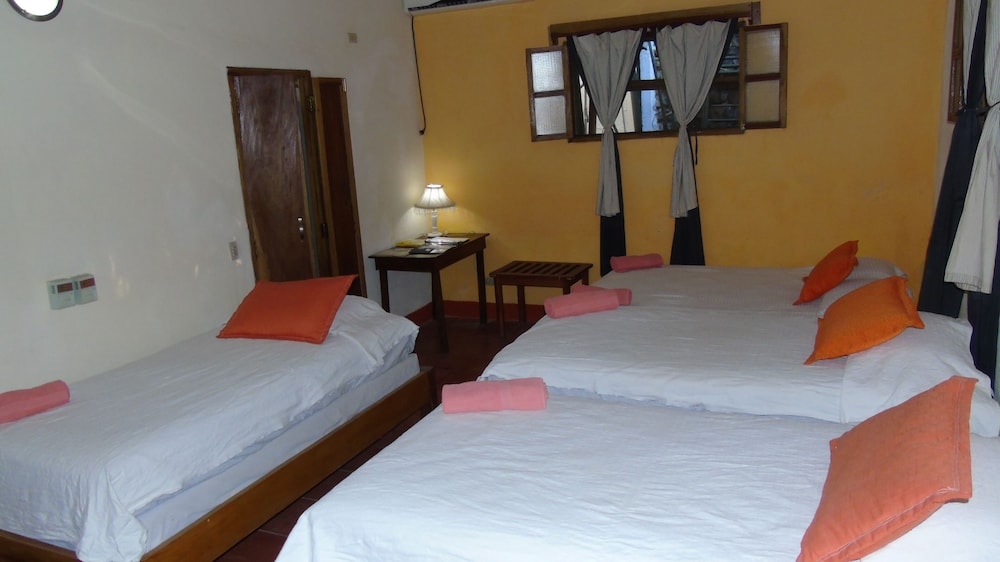 CASA BARCELONA HOTEL 19/67