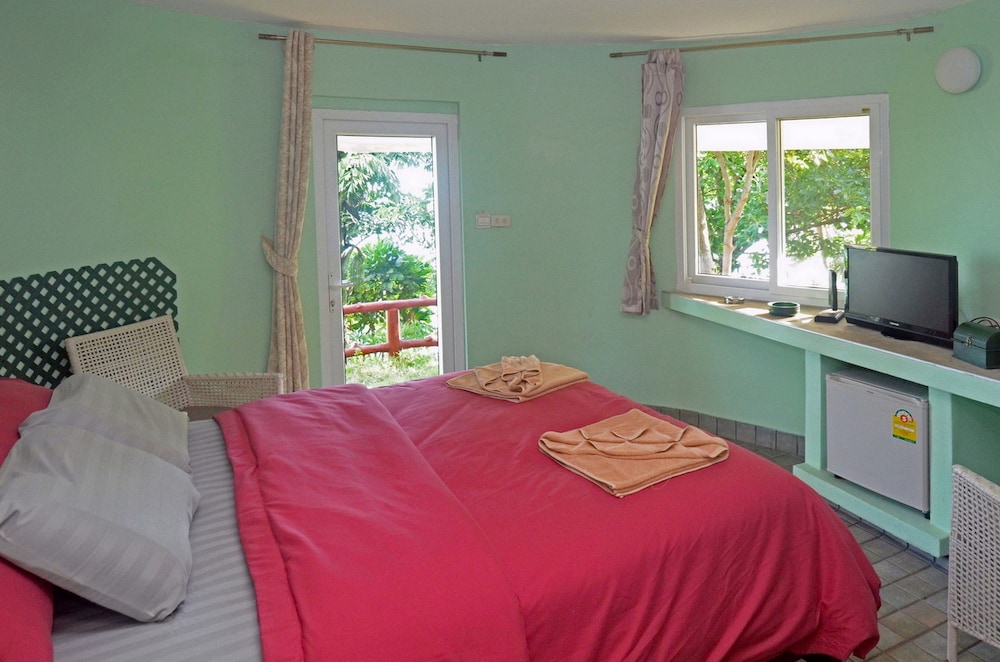Koh Mak Buri Hut Natural Resort 17/74