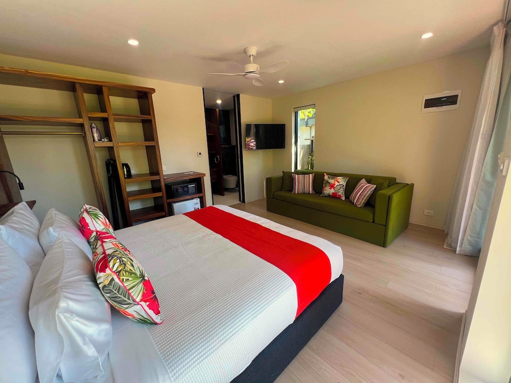 Paradise Cove Resort 20/74
