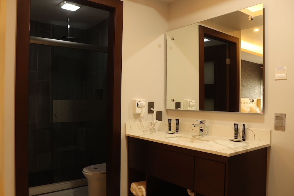 Hotel West Plaza 26/29