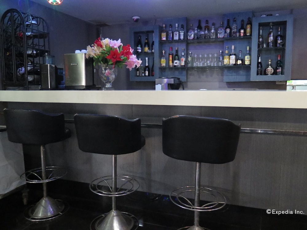 Elegant Circle Inn 36/71