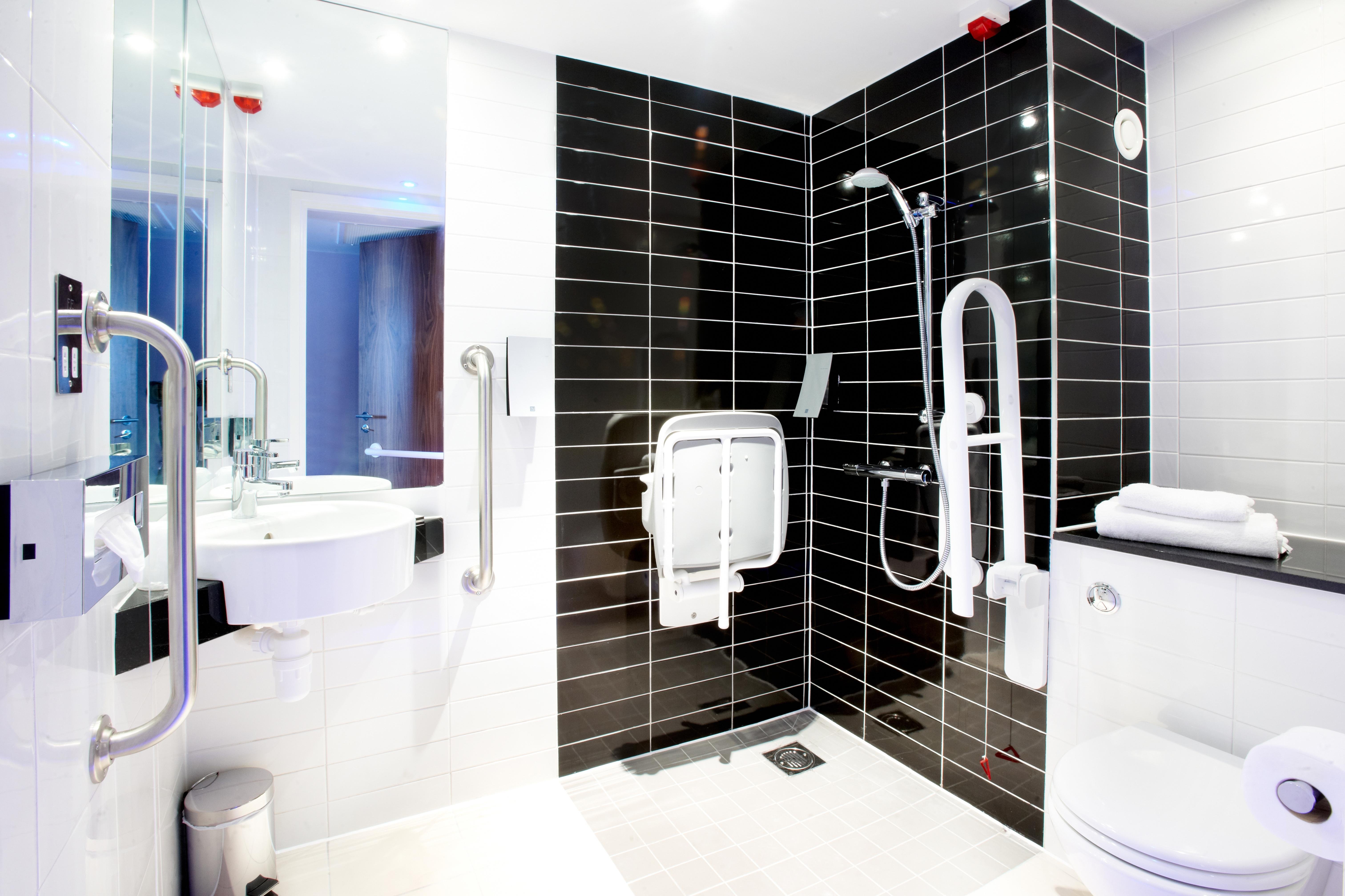 Holiday Inn Express London - City by IHG 35/35