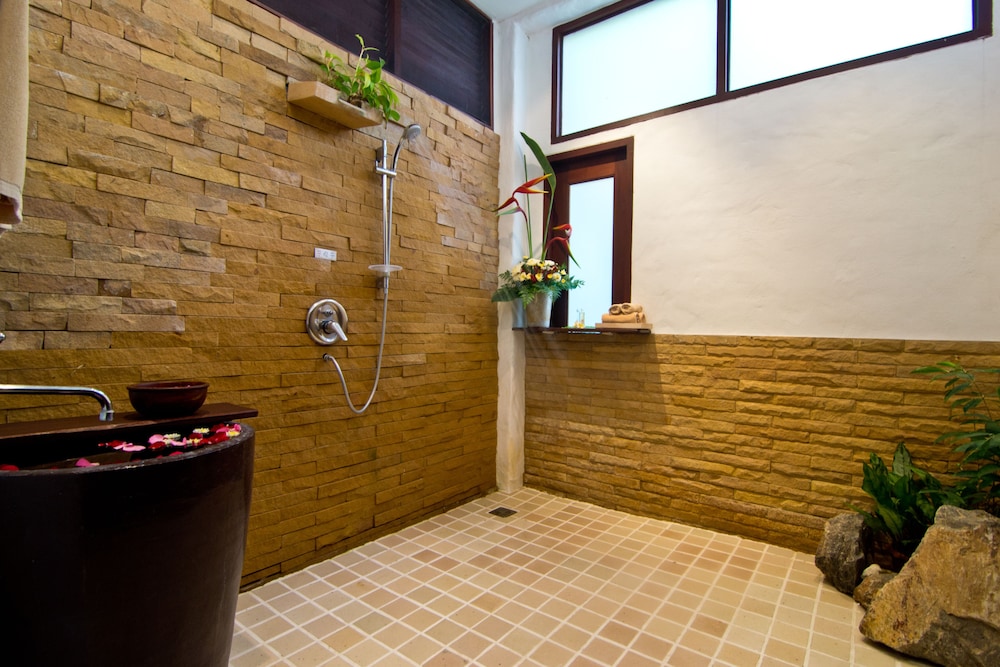 The Legend Chiang Rai Boutique River Resort and Spa 10/87