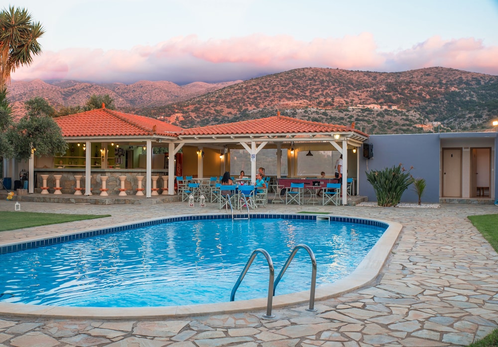 Ibiscus Hotel Malia 3/61