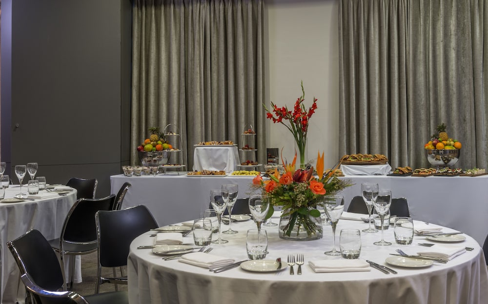 The Victoria & Alfred Hotel 35/50