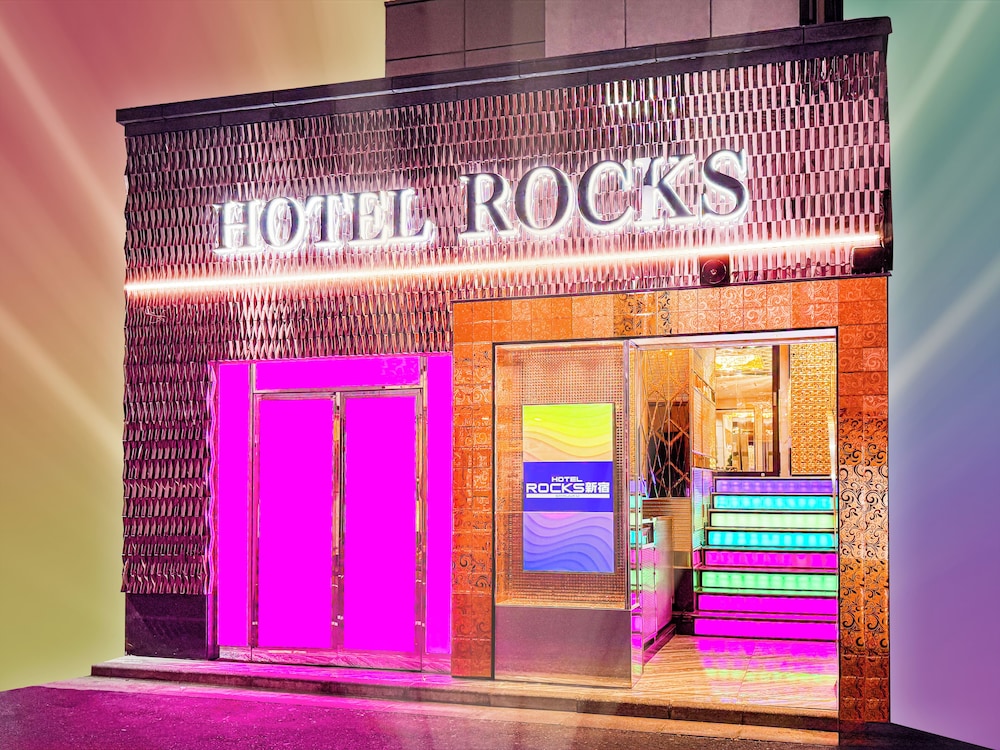 Hotel Rocks 2/50