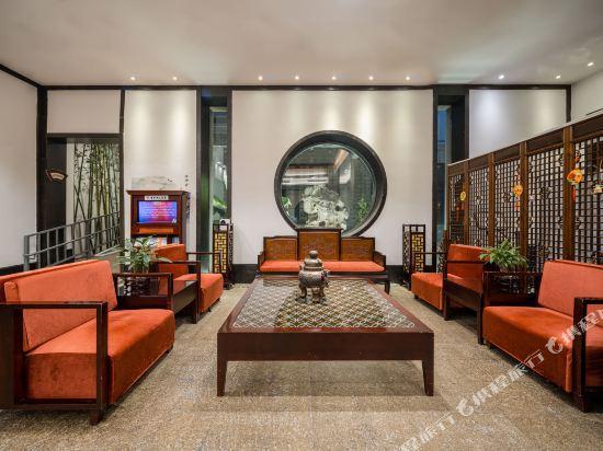 Scholars Hotel (Dongzhen road subway station, Suzhou) 22/32