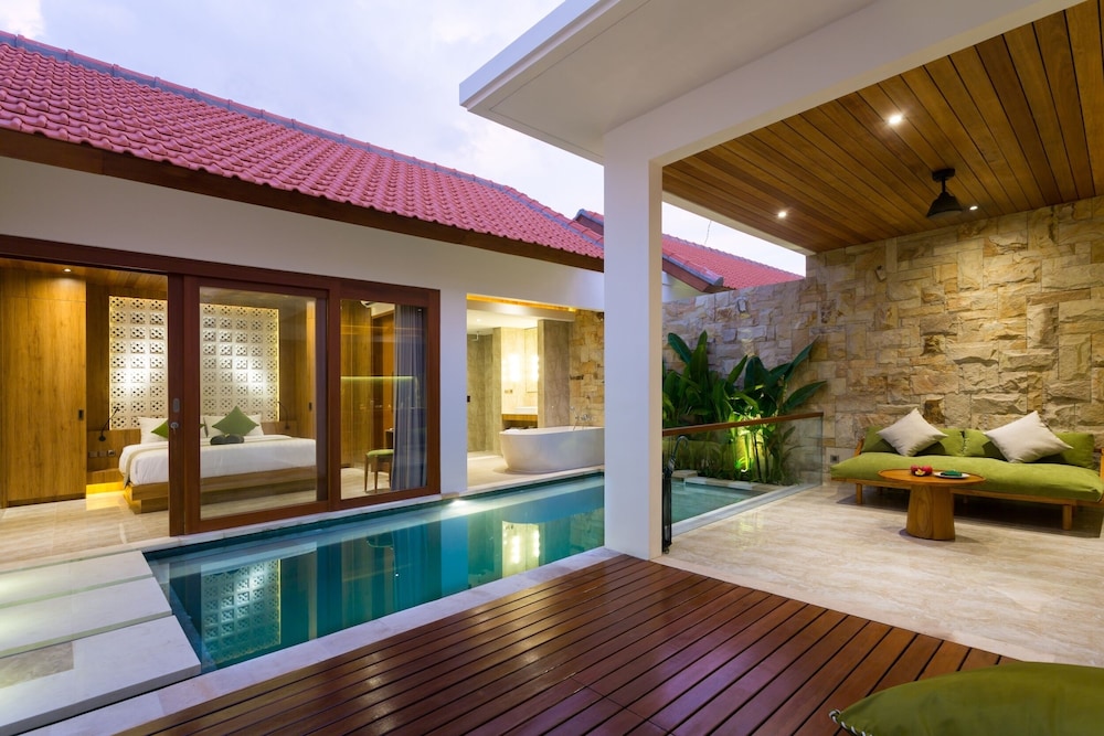 Danka Villa Sanur 8/24