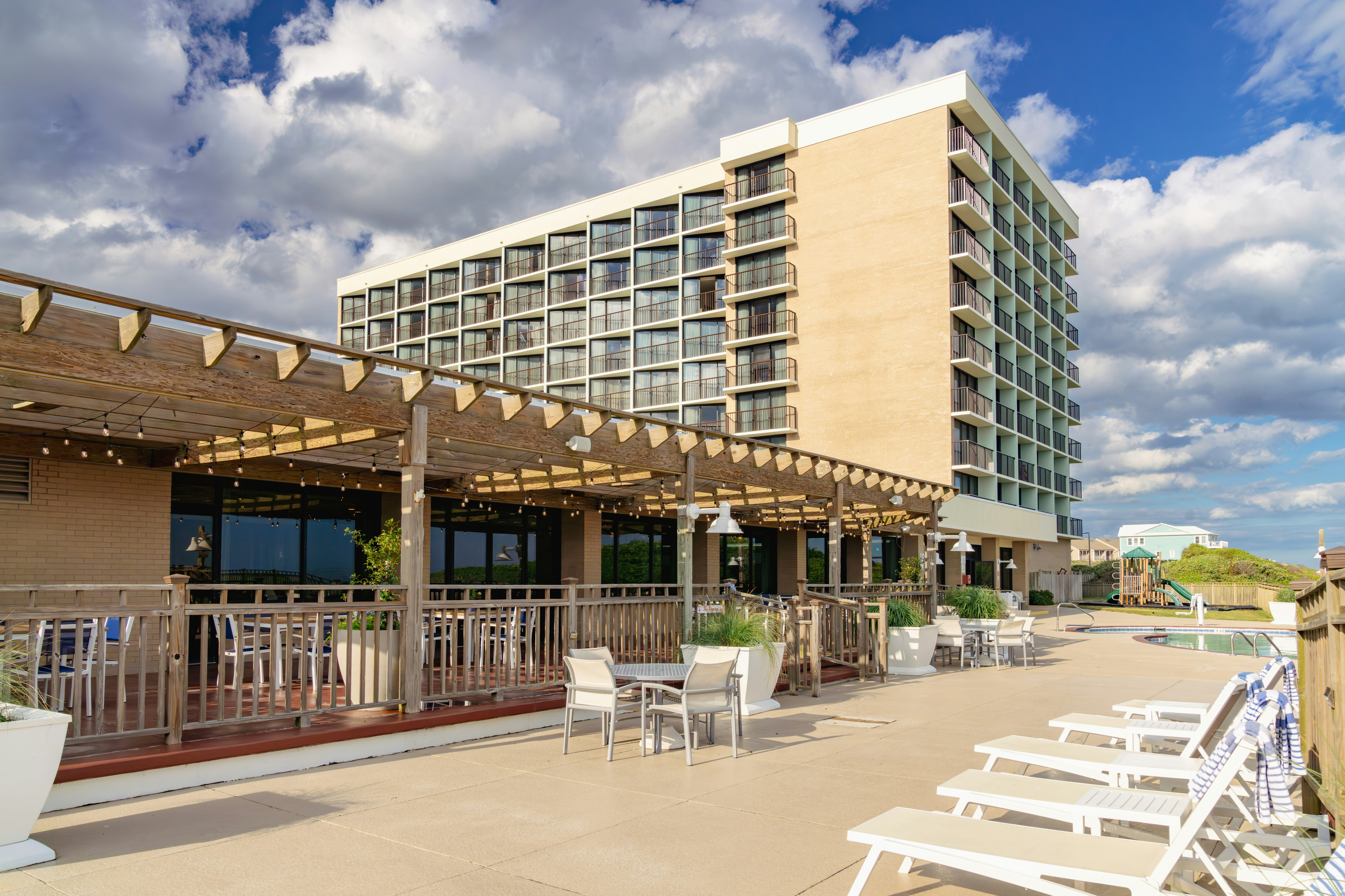 Doubletree By Hilton Atlantic Beach Oceanfront in ATLANTIC BEACH - NC
