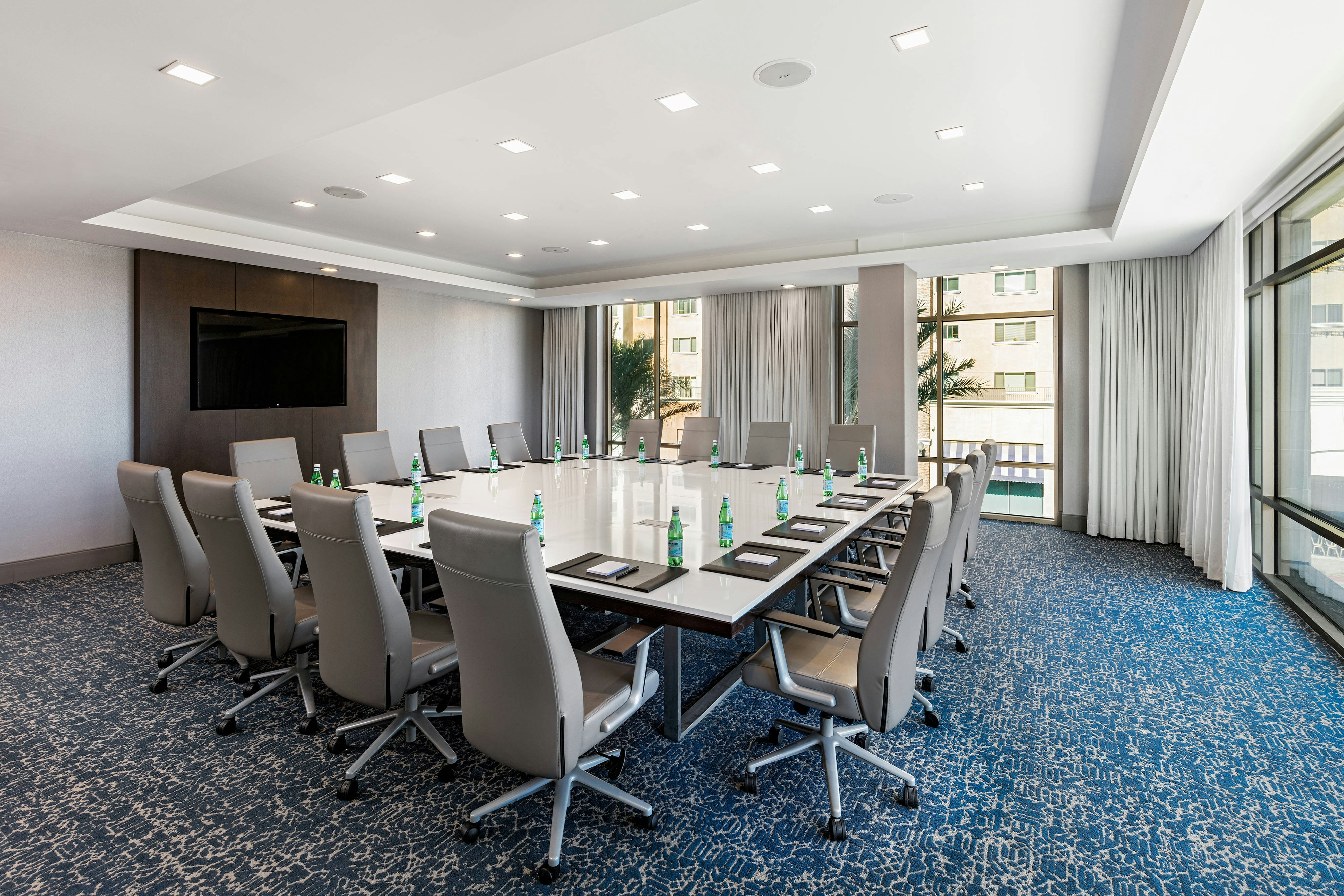 Courtyard By Marriott Los Angeles Monterey Park 20/25