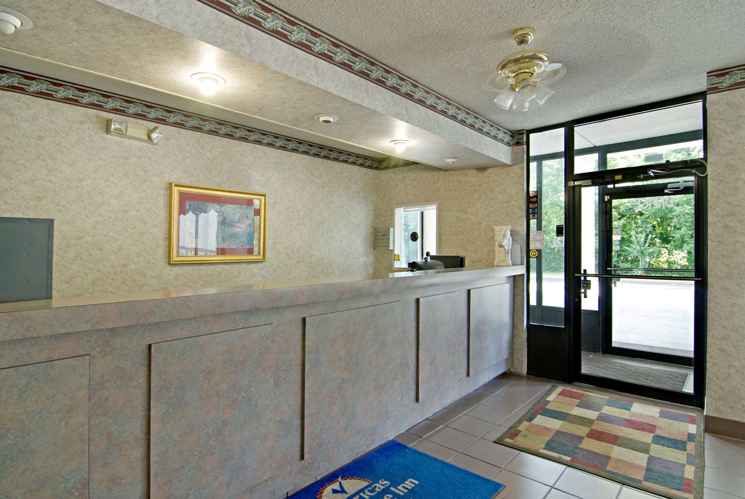 Americas Best Value Inn Suites Clarksdale 1/27