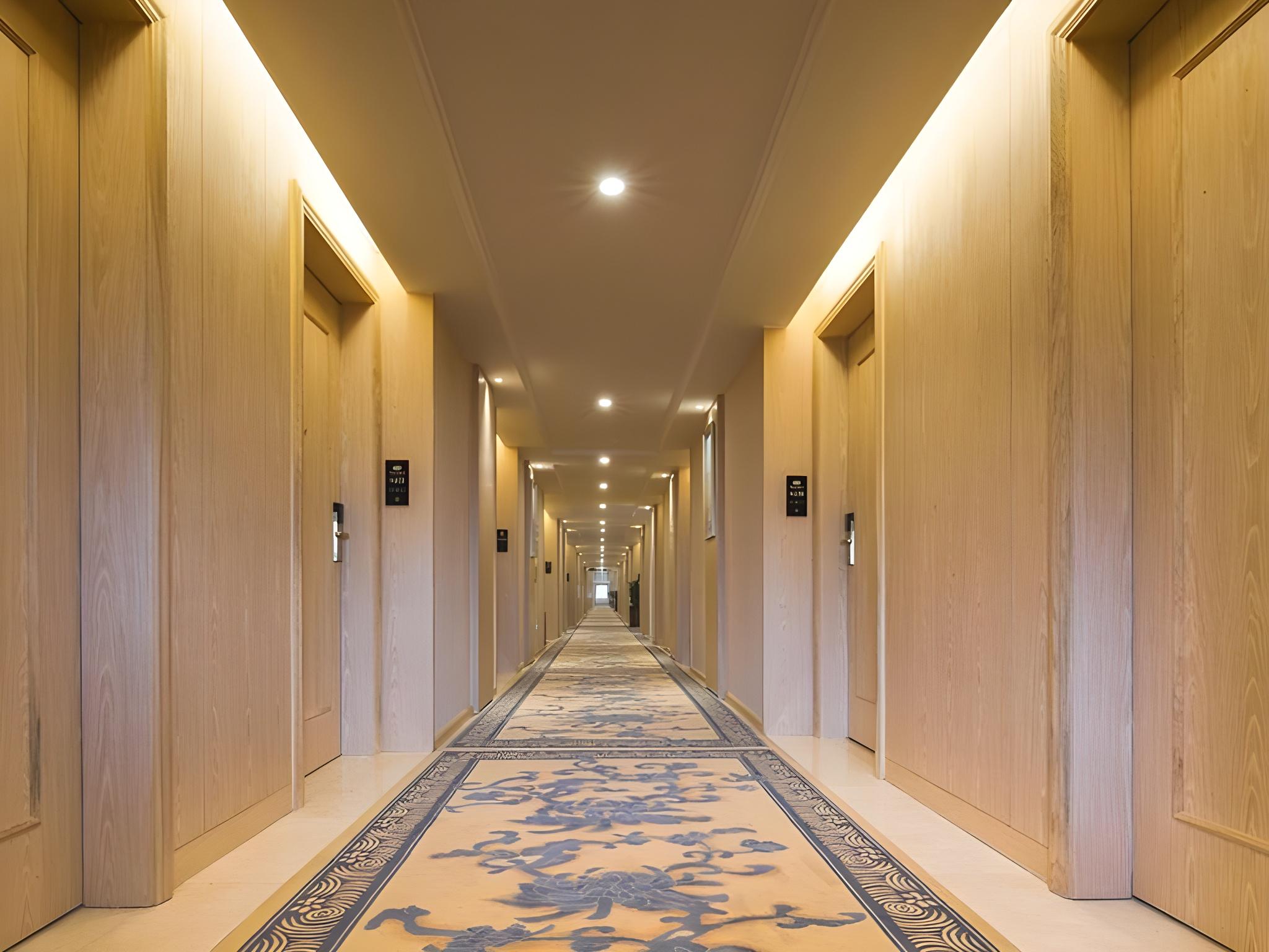 Vienna Hotel (Shenzhen Huaqiang North) 42/44