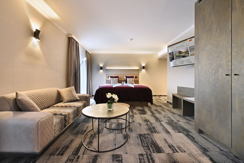 Hotel Charleroi Airport Van Der Valk 39/59