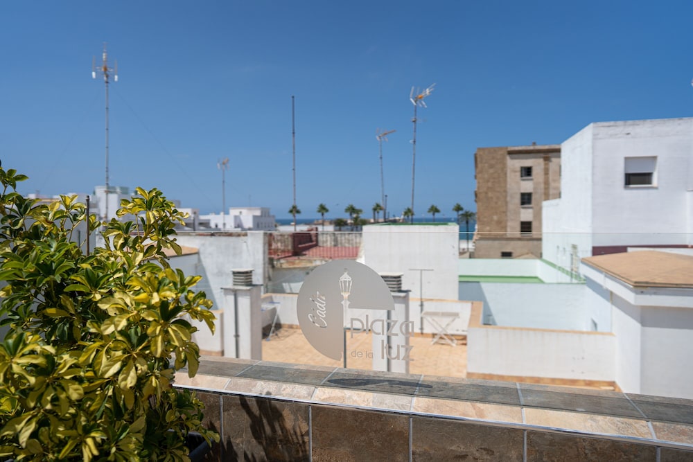 Plaza de La Luz Cadiz 41/50