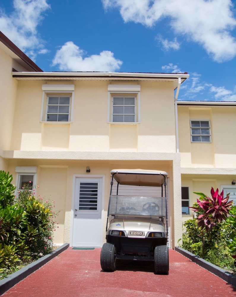 HBK Villa Rentals 3/36