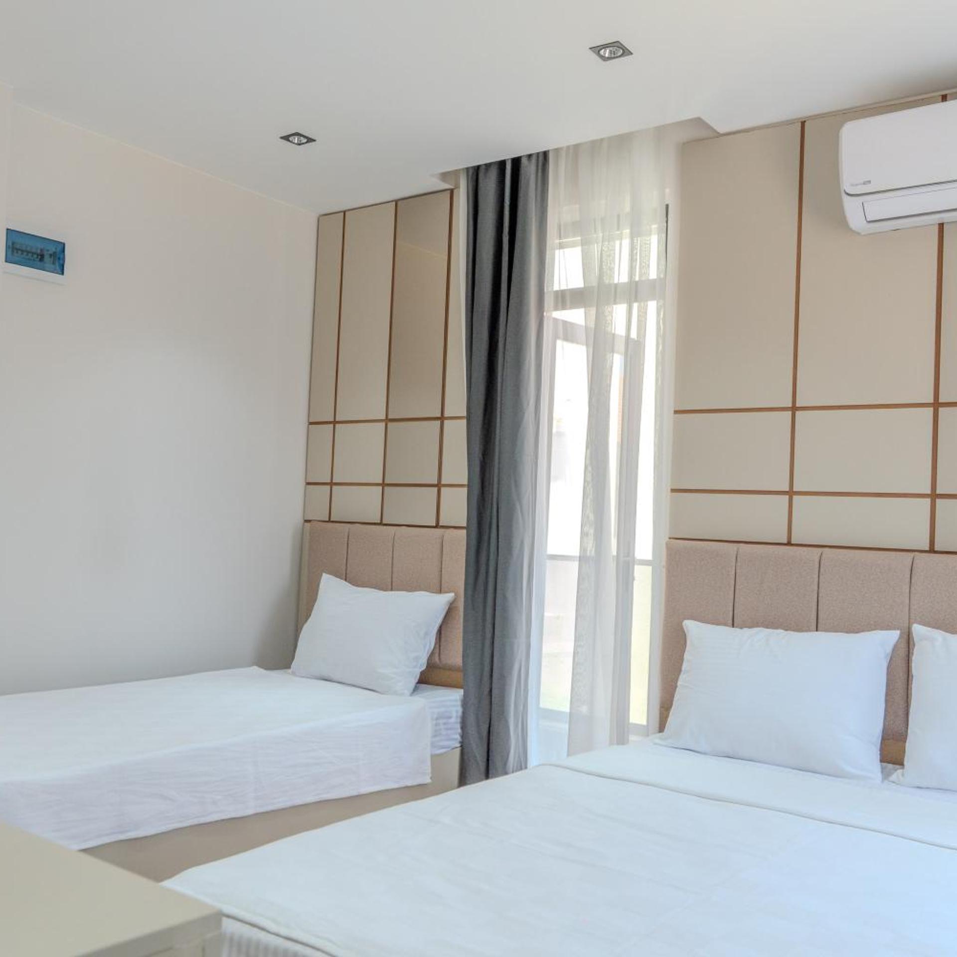 Nergiz Hotel 12/48