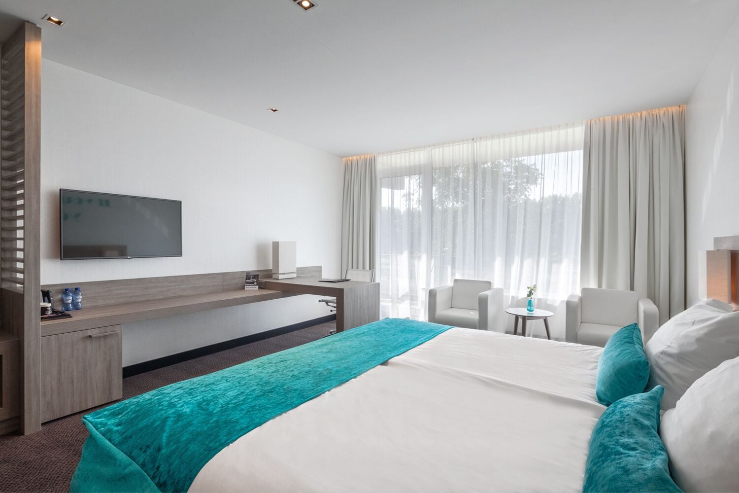 DELUXE, DOUBLE BED, BALCONY