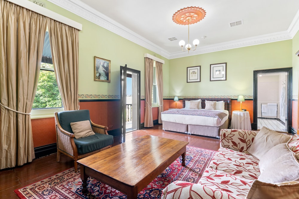 Colhurst House 12/21