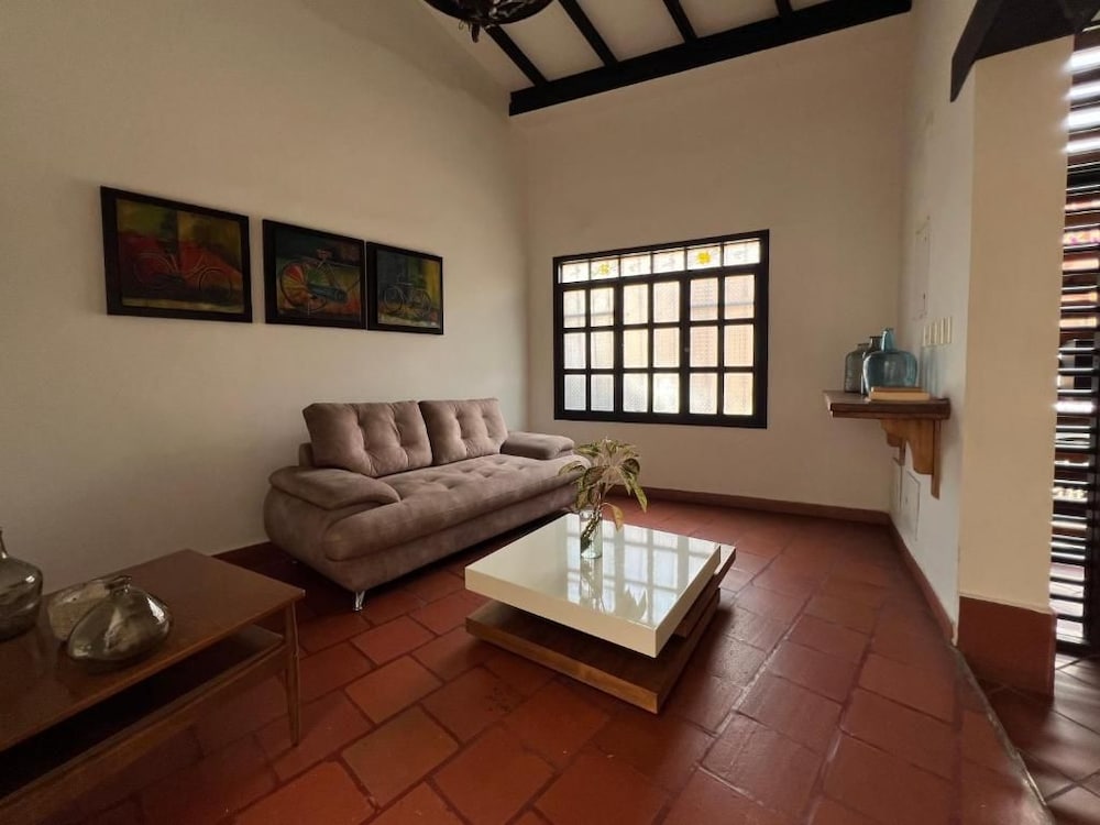 San Antonio Boutique Hotel 30/50