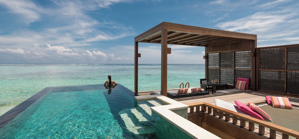 Four Seasons Resort Maldives at Kuda Huraa 30/58