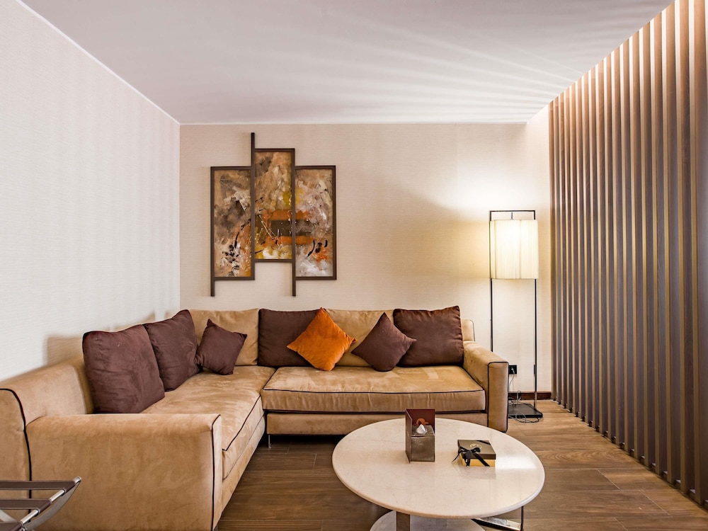 Movenpick Hotel du Lac Tunis 52/72