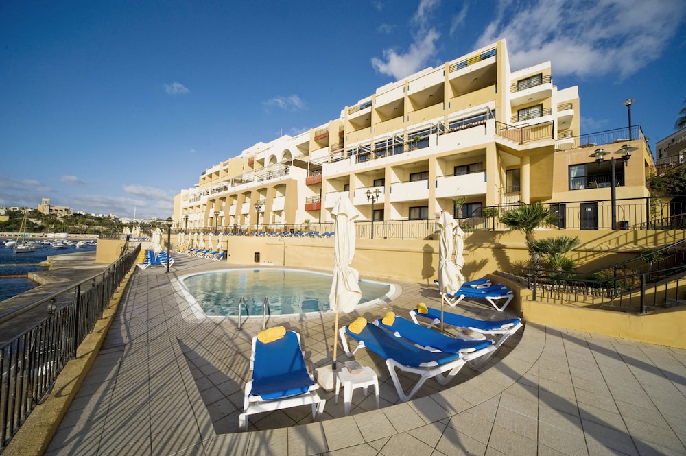 Verdi St. George's Bay Marina 41/50