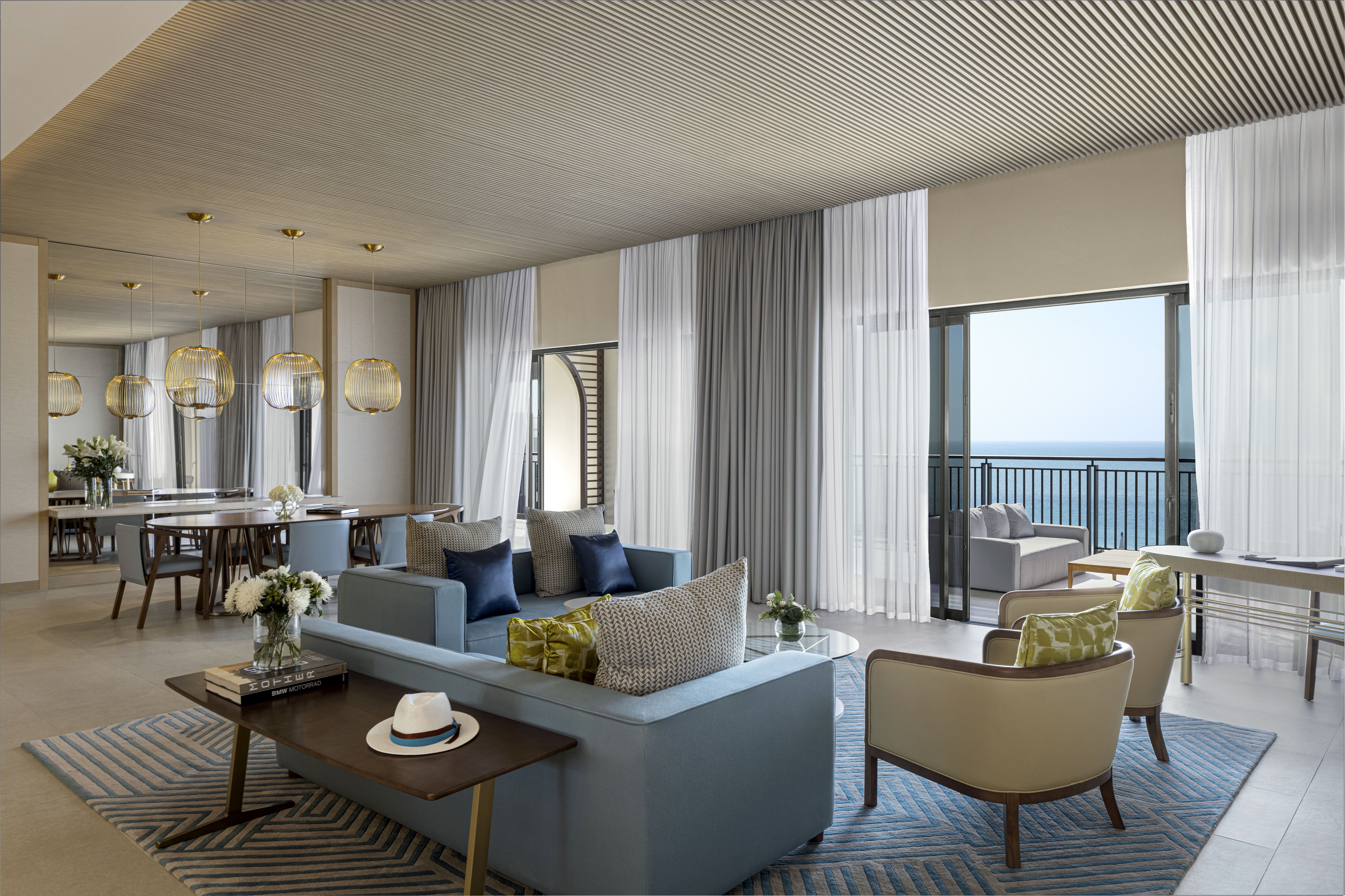 Jumeirah Gulf of Bahrain 10/34