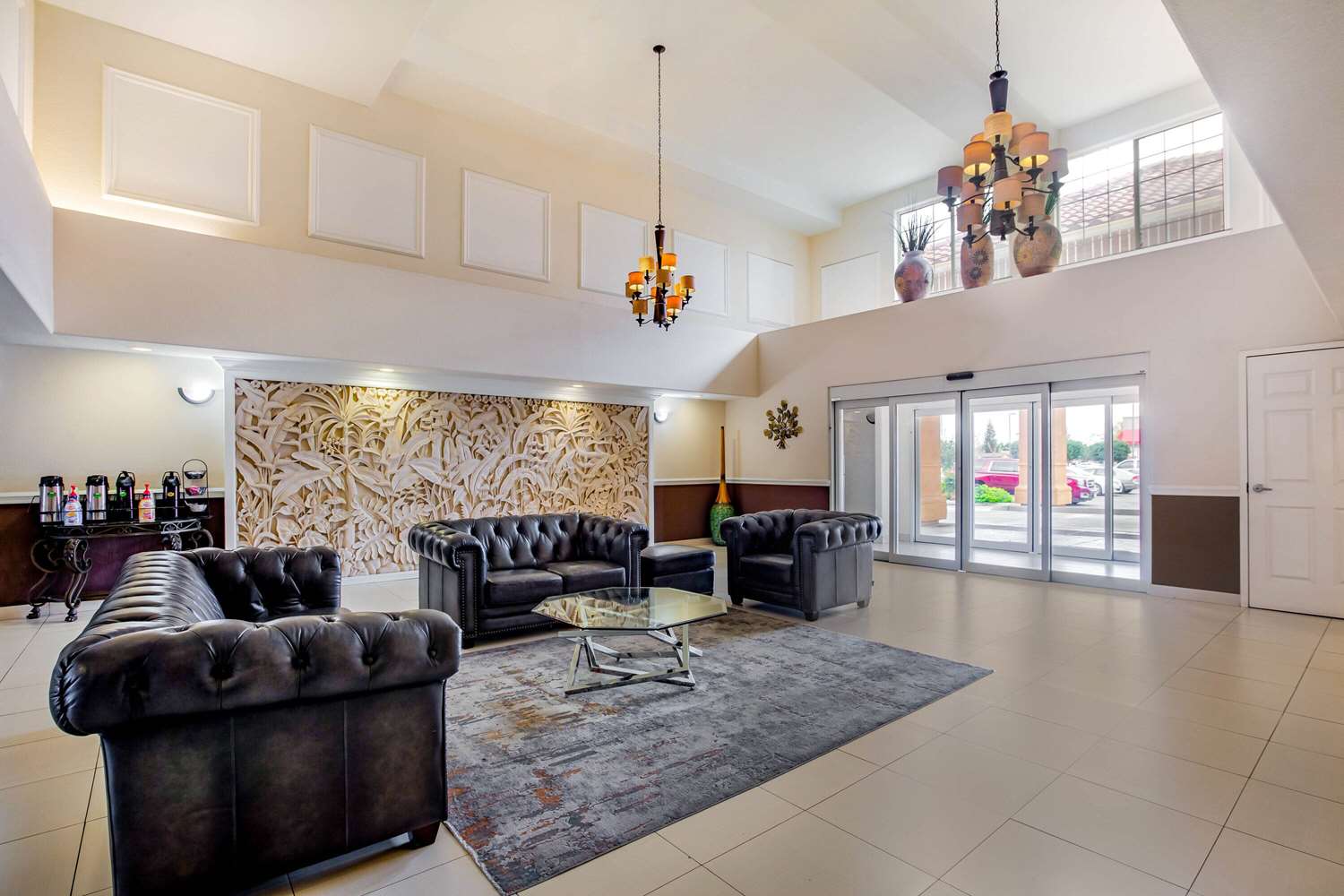 La Quinta Inn & Suites by Wyndham Fowler 36/61