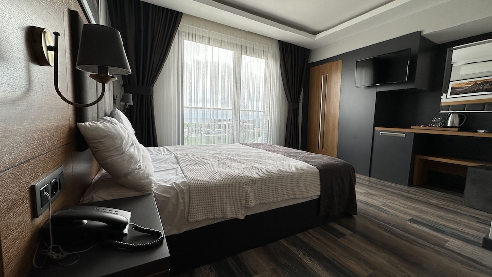 Emay Otel 20/27